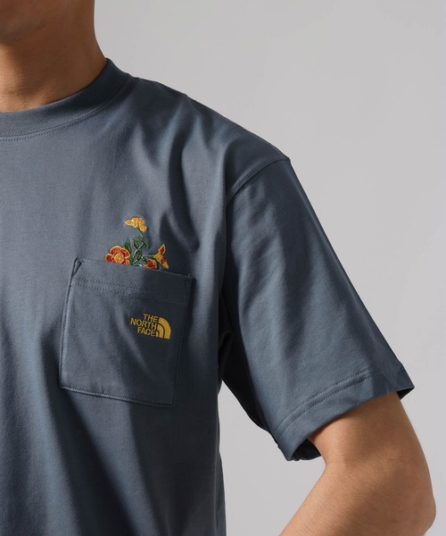 THE NORTH FACE（ザノースフェイス）の「【THE NORTH FACE(ザ・ノース・フェイス)】フラワーロゴTシャツ[速乾]（Tシャツ/カットソー・メンズ・ホワイト/グレー/ブラック・LARGE/MEDIUM）」の18枚目の写真