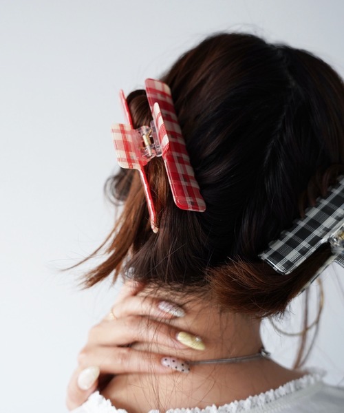 SANSeLF(サンセルフ)の「【SANSeLF】シアーチェックヘアクリップ saa26s097(バレッタ/ヘアクリップ・レディース・レッド/ブラック/ブラウン・FREE)」の10枚目の写真