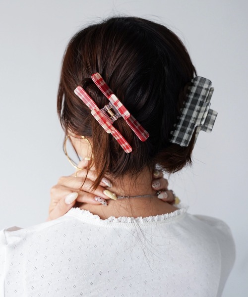 SANSeLF(サンセルフ)の「【SANSeLF】シアーチェックヘアクリップ saa26s097(バレッタ/ヘアクリップ・レディース・レッド/ブラック/ブラウン・FREE)」の12枚目の写真