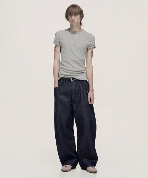 TAKEASY（テイクイージー）の「ツイストバレルデニムパンツ（エンジニアードブルー）（デニムパンツ・メンズ・その他・SMALL/MEDIUM/LARGE/X-LARGE）」の4枚目の写真
