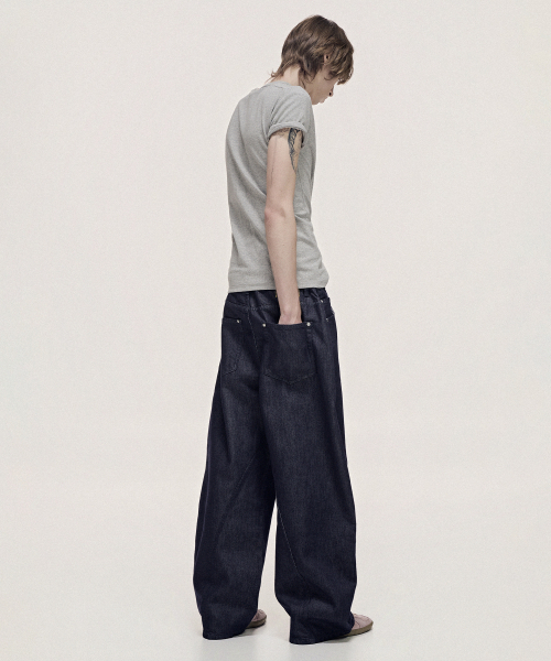 TAKEASY（テイクイージー）の「ツイストバレルデニムパンツ（エンジニアードブルー）（デニムパンツ・メンズ・その他・SMALL/MEDIUM/LARGE/X-LARGE）」の8枚目の写真