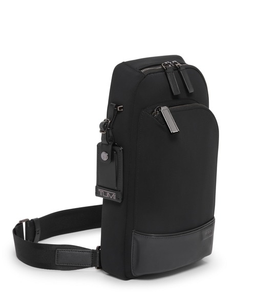 TUMI(トゥミ)の「HARRISON 「グレゴリー」スリング(ボディバッグ/ウエストポーチ・メンズ・ブラック・FREE)」の3枚目の写真