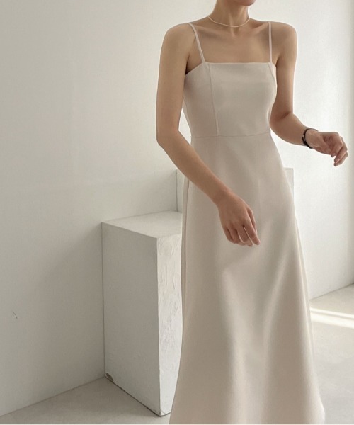 YUGA(ユーガ)の「YUGA_YGMC Korean-style Camisole dress(ワンピース・レディース・オフホワイト/ブラック・S/M)」の1枚目の写真
