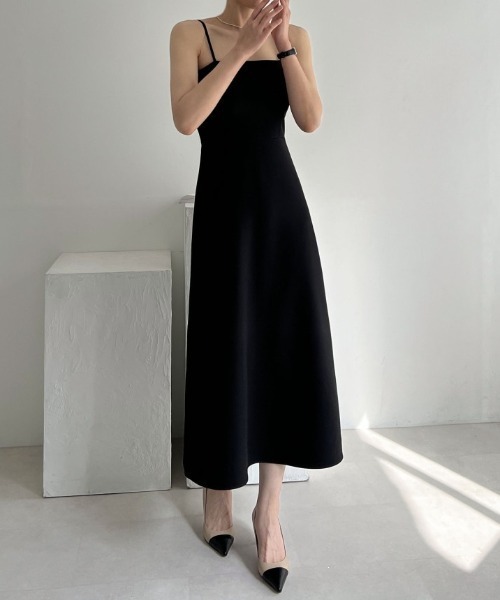 YUGA(ユーガ)の「YUGA_YGMC Korean-style Camisole dress(ワンピース・レディース・オフホワイト/ブラック・S/M)」の6枚目の写真
