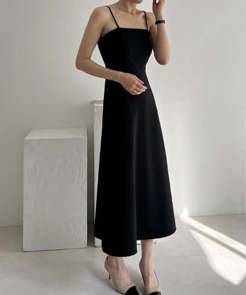YUGA(ユーガ)の「YUGA_YGMC Korean-style Camisole dress(ワンピース・レディース・オフホワイト/ブラック・S/M)」の16枚目の写真