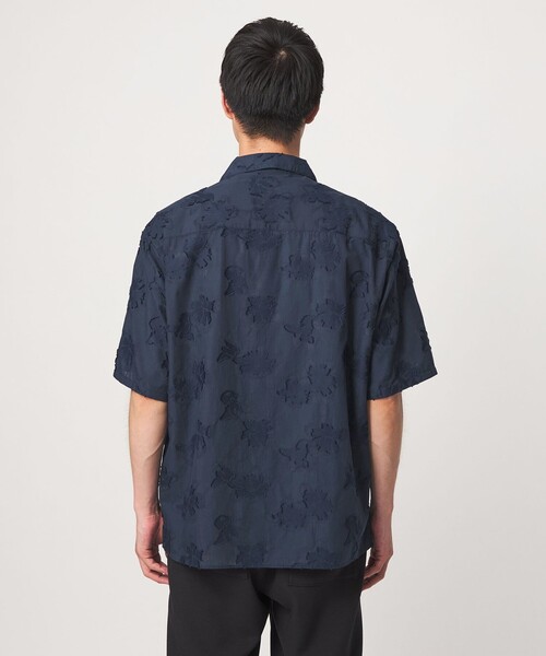 green label relaxing(グリーンレーベルリラクシング)の「コットン ジャカード オープンカラー 半袖 シャツ(シャツ/ブラウス・メンズ・ネイビー/マスタード/ナチュラル・L/M/S/XL)」の12枚目の写真
