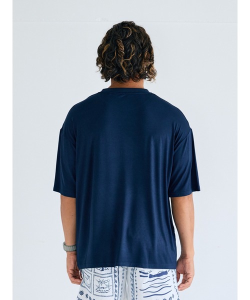 RadBlue(ラッドブルー)の「ハイブリットラッシュガードTEE(その他トップス・メンズ・ネイビー/ホワイト/ブラック・SMALL/MEDIUM/LARGE/X-LARGE)」の5枚目の写真