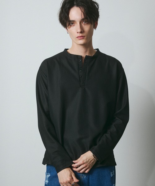 DAZE(デイズ)の「ポリエステルツイル ヘンリーネック ロングスリーブシャツ(Tシャツ/カットソー・メンズ・ブラック・SMALL/MEDIUM/LARGE/X-LARGE)」の7枚目の写真