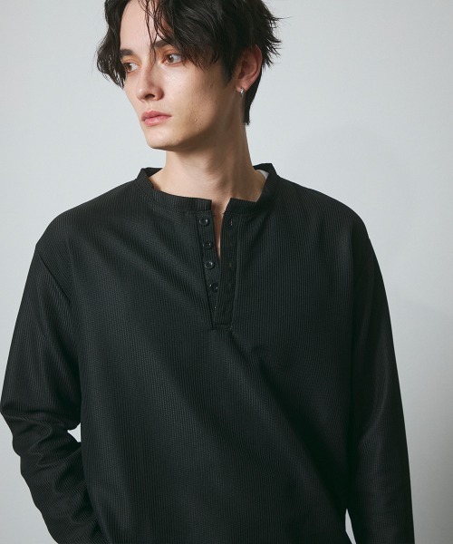 DAZE(デイズ)の「ポリエステルツイル ヘンリーネック ロングスリーブシャツ(Tシャツ/カットソー・メンズ・ブラック・SMALL/MEDIUM/LARGE/X-LARGE)」の12枚目の写真