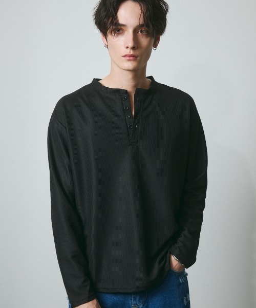 DAZE(デイズ)の「ポリエステルツイル ヘンリーネック ロングスリーブシャツ(Tシャツ/カットソー・メンズ・ブラック・SMALL/MEDIUM/LARGE/X-LARGE)」の21枚目の写真