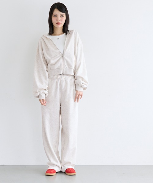 coca(coca)(コカ)の「ユース クロップドパーカー(パーカー・レディース・ブラック/ライトグレー・S/M/L)」の5枚目の写真