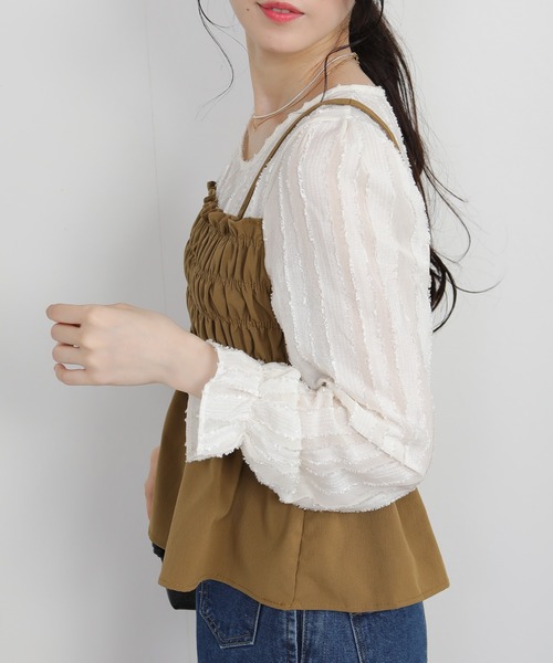 pumpkin port(パンプキンポート)の「フェイクレイヤードキャミ付き シアー長袖ブラウス(シャツ/ブラウス・レディース・ブラック/ベージュ/ブラウン/アイボリー・M)」の21枚目の写真