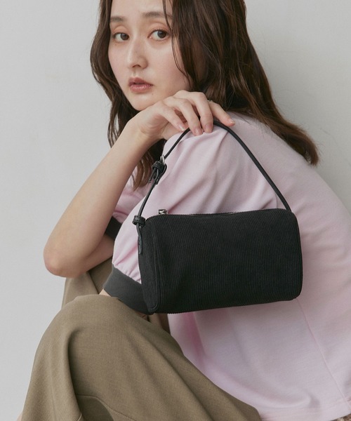 ad thie(アドティエ)の「2way コーデュロイ ラウンド ミニバッグ(ハンドバッグ・レディース・カーキ/ブラウン/ベージュ/ブラック・FREE)」の2枚目の写真