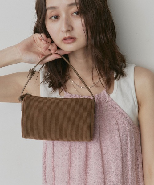 ad thie(アドティエ)の「2way コーデュロイ ラウンド ミニバッグ(ハンドバッグ・レディース・カーキ/ブラウン/ベージュ/ブラック・FREE)」の10枚目の写真