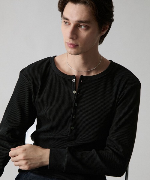 CLEL（クレイル）の「【CLEL】Giza Cotton Ribbed Henley Neck T-shirt / ギザコットンリブヘンリーネックTシャツ（Tシャツ/カットソー・メンズ・ネイビー/グレー/ホワイト/ブラック・XS/S/M/L）」の6枚目の写真