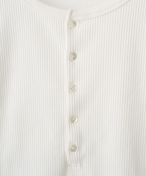 CLEL（クレイル）の「【CLEL】Giza Cotton Ribbed Henley Neck T-shirt / ギザコットンリブヘンリーネックTシャツ（Tシャツ/カットソー・メンズ・ネイビー/グレー/ホワイト/ブラック・XS/S/M/L）」の12枚目の写真