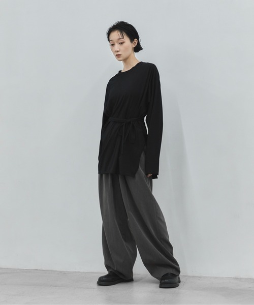 feepur(フェピュール)の「アシンメトリーウエストロープラグランロンTee(Tシャツ/カットソー・レディース・ブラック/オフホワイト・MEDIUM)」の15枚目の写真