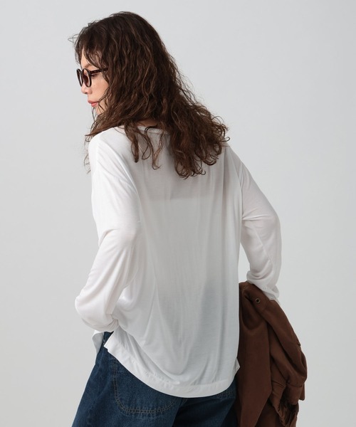BAYFLOW（ベイフロー）の「スムースタッチプリントロングスリーブT（Tシャツ/カットソー・レディース・ホワイト系1/ホワイト系2/ブラック・SMALL/MEDIUM）」の17枚目の写真