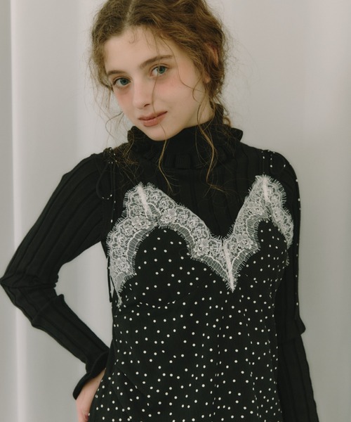 idem(イデム)の「frill turtleneck lib knit / フリルタートルネックニット(ニット/セーター・レディース・ブラック/ブルー/アイボリー・FREE)」の14枚目の写真