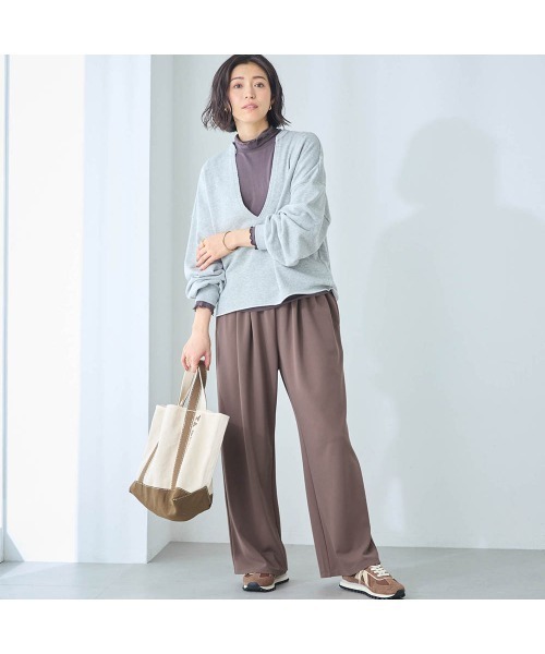 Belle Maison(ベルメゾン)の「ワイドストレートパンツ【乾燥機OK】(その他パンツ・レディース・ブラック/ベージュ/グレイッシュブルー/モカ・S/L/M)」の14枚目の写真