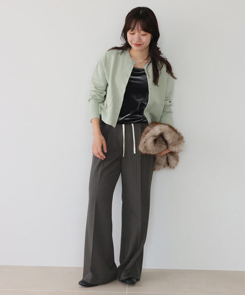 SLOBE IENA(スローブイエナ)の「ワンタックトラウザー(スラックス・レディース・チャコールグレー/ベージュ/グレー・38/36/34)」の7枚目の写真