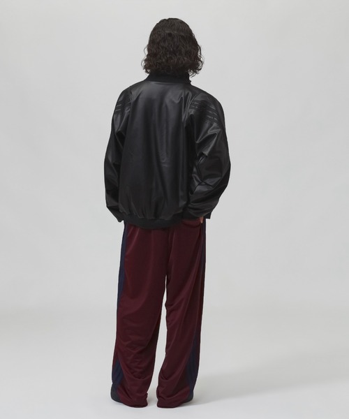 adidas(アディダス)の「アディダス adidas スタジアム トリコット ルーズフィット ストレート レッグ パンツ(その他パンツ・メンズ・ネイビー/ブラック/バーガンディー・L/S/3L/LL/M)」の22枚目の写真