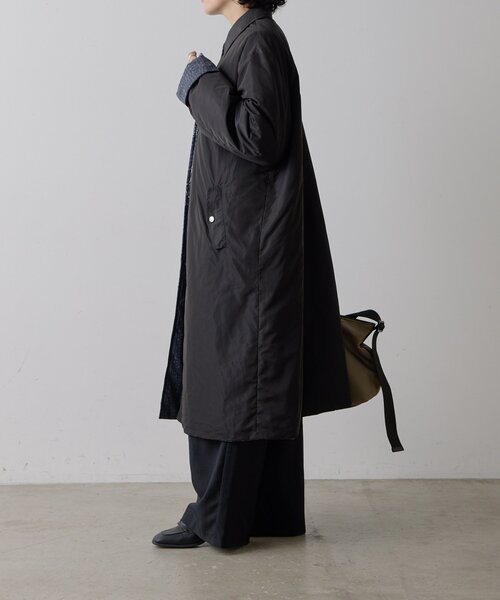 ear PAPILLONNER（イアパピヨネ）の「《リバーシブル/撥水》sampo×ear中綿ロングコート（その他アウター・レディース・ブラック/ベージュ・FREE）」の9枚目の写真