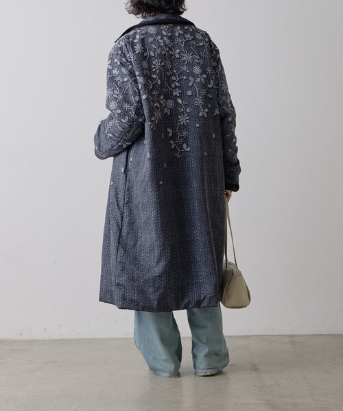ear PAPILLONNER（イアパピヨネ）の「《リバーシブル/撥水》sampo×ear中綿ロングコート（その他アウター・レディース・ブラック/ベージュ・FREE）」の4枚目の写真