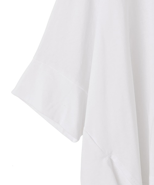 STYLE DELI(スタイルデリ)の「【DELI by】大人の抜け感ドルマンTトップス(Tシャツ/カットソー・レディース・ブラック/ホワイト・M)」の4枚目の写真