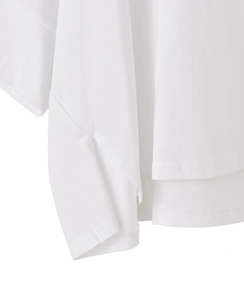 STYLE DELI(スタイルデリ)の「【DELI by】大人の抜け感ドルマンTトップス(Tシャツ/カットソー・レディース・ブラック/ホワイト・M)」の6枚目の写真