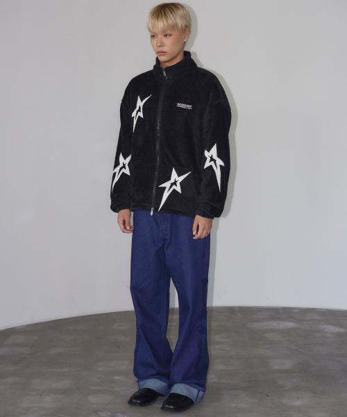 TRAVEL(トラベル)の「スター ポーラ ハイネック ボアジャケット ブラック(その他アウター・レディース・その他・SMALL/MEDIUM/LARGE)」の3枚目の写真