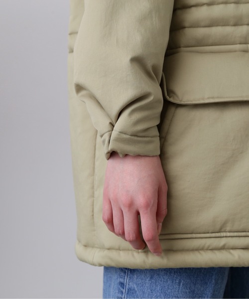 YLEVE(イレーヴ)の「YLEVE / FINX COTTON PADDING COAT(ダウンジャケット/コート・レディース・カーキ/ネイビー・1/2)」の4枚目の写真