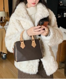 ワイドカラーフェイクファーショートジャケット