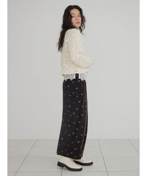 FIKA.(フィーカ)の「Fluffy crochet knit cardigan(カーディガン/ボレロ・レディース・オフホワイト/ブラック・MEDIUM)」の3枚目の写真