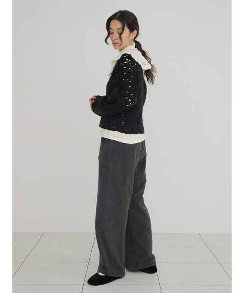 FIKA.(フィーカ)の「Fluffy crochet knit cardigan(カーディガン/ボレロ・レディース・オフホワイト/ブラック・MEDIUM)」の12枚目の写真