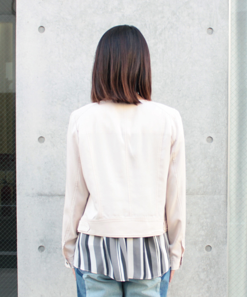 mysty woman（ミスティウーマン）の「RTツイルノーカラーライダース（ライダースジャケット・レディース・ブラック系その他/グレイッシュブルー/ネイビー/カーキ/ピンクベージュ・FREE）」の7枚目の写真