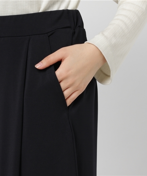 AZUL by moussy(アズールバイマウジー)の「イージーワイドパンツ(その他パンツ・レディース・ホワイト系その他/ブラック/ネイビー・LARGE/SMALL/MEDIUM)」の9枚目の写真