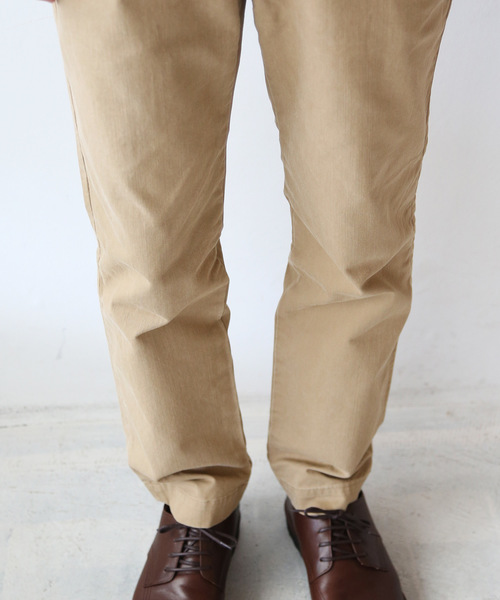 quadro（クオドロ）の「カヤヌコットンチノテーパードパンツ（チノパンツ・メンズ・ベージュ/ネイビー・SMALL/LARGE/MEDIUM）」の15枚目の写真