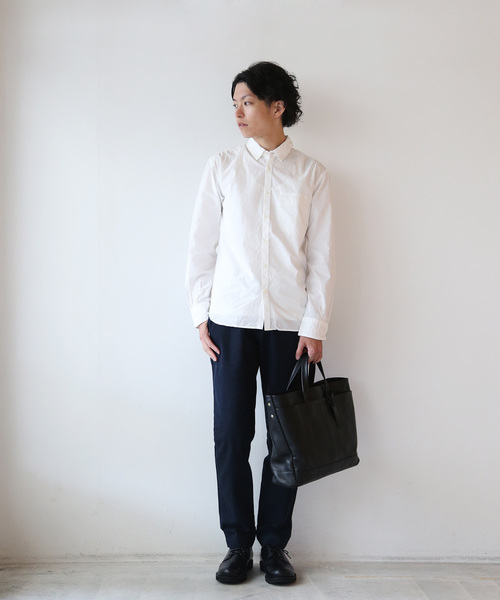 quadro（クオドロ）の「カヤヌコットンチノテーパードパンツ（チノパンツ・メンズ・ベージュ/ネイビー・SMALL/LARGE/MEDIUM）」の11枚目の写真