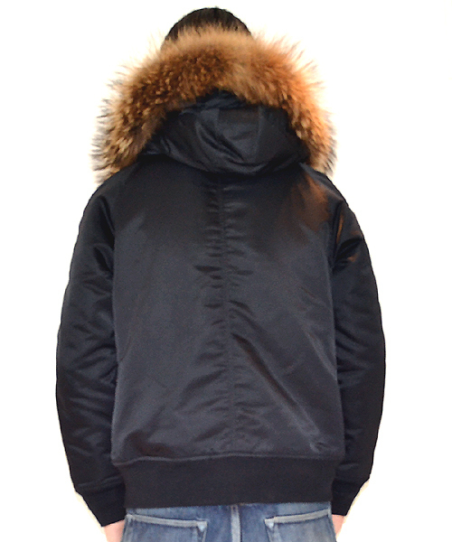 AMERICAN RAG CIE（アメリカンラグシー）の「AMERICAN RAG CIE N2Bミリタリーブルゾン 113-AOA-M122-BL031,BL182○（ブルゾン・メンズ・ブラック/カーキ/ネイビー・2/3/1）」の5枚目の写真