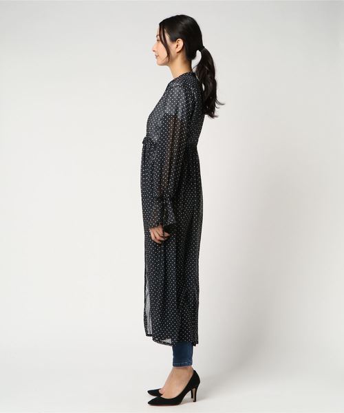 MERLOT(メルロー)の「ドット柄ガウンワンピース1518(シャツワンピース・レディース・ネイビー/ホワイト/ブラック/イエロー・FREE)」の6枚目の写真