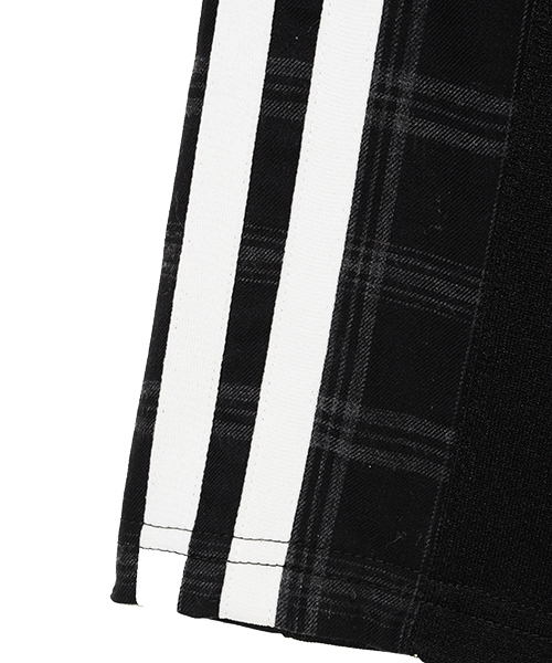Candy Stripper（キャンディストリッパー）の「CHECK RIBBON TRIMMED JERSET パンツ（その他パンツ・レディース・ブラック/ネイビー・2）」の9枚目の写真