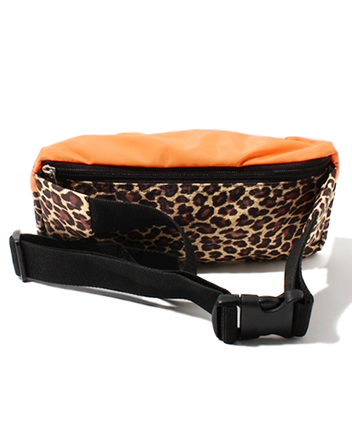 Another Edition（アナザーエディション）の「AE×Drifter Hip Sack（ボディバッグ/ウエストポーチ・レディース・ピンク/その他1・フリー）」の4枚目の写真