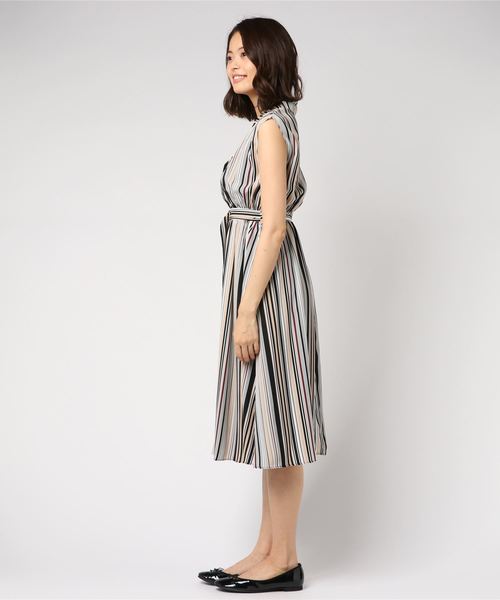 archives（アルシーヴ）の「マルチストライプ開襟ワンピース（ワンピース・レディース・ブラック/ネイビー/キャメル・MEDIUM）」の5枚目の写真