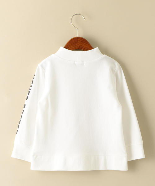 green label relaxing(グリーンレーベルリラクシング)の「モックネック袖ロゴプリントプルオーバー(Tシャツ/カットソー・キッズ・オフホワイト/ワインレッド・95/115/105/135/125)」の7枚目の写真