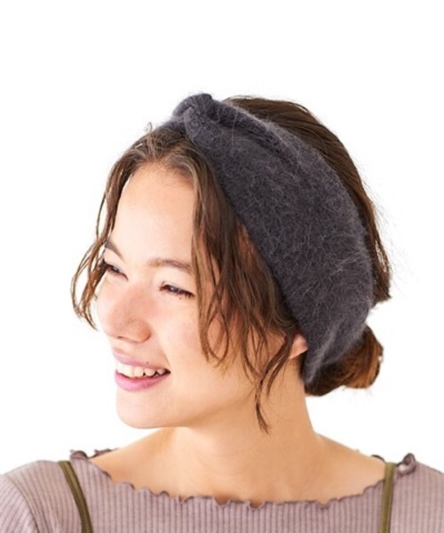 flower（フラワー）の「モヘアヘアバンド（ヘアバンド・レディース・チャコールグレー/ベージュ・FREE）」の2枚目の写真