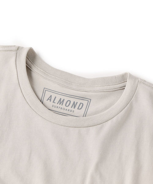 SHIPS JET BLUE(シップスジェットブルー)の「ALMOND SURF:プリントTシャツ(Tシャツ/カットソー・メンズ・ホワイト/ブラック/ネイビー/グレー/マスタード・MEDIUM/LARGE/X-LARGE)」の19枚目の写真