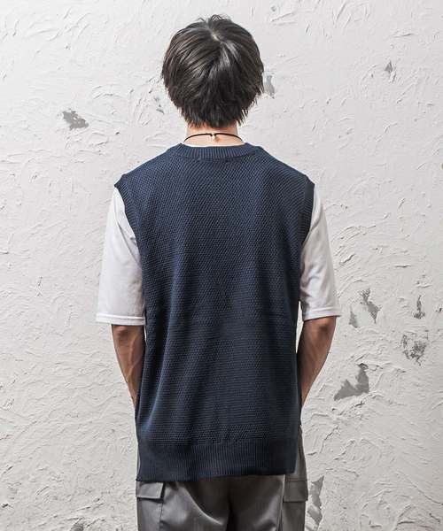 MinoriTY（マイノリティ）の「（2点セット）バスケット編みニットベスト＆5分袖Tアンサンブル（ベスト・メンズ・ネイビー/ベージュ/杢グレー・M/L）」の10枚目の写真