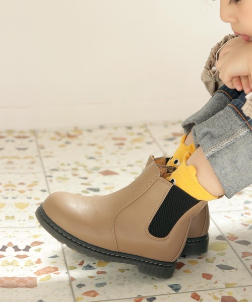 SOROTTO（ソロット）の「ファスナー付き サイドゴアブーツ（ブーツ・キッズ・ホワイト/ブラック/ダークブラウン/ライトブラウン・22.0cm/16.0cm/17.0cm/18.0cm/19.0cm/20.0cm/21.0cm）」の21枚目の写真