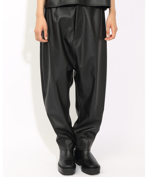 i(アイ)の「合皮サルエル風パンツ(その他パンツ・レディース・ホワイト/ブラック・FREE)」の3枚目の写真